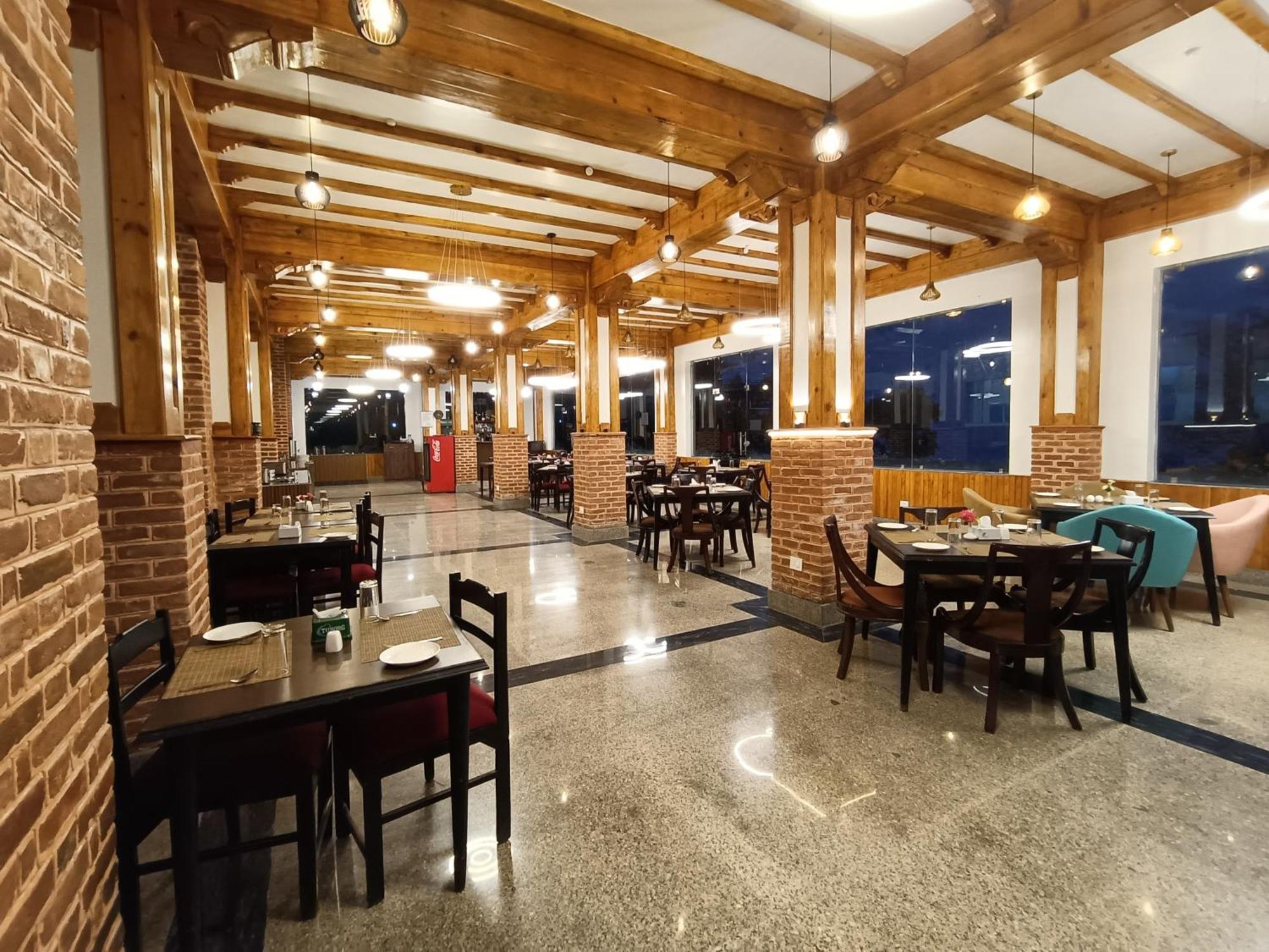Hotel Chautari Pvt Ltd Nagarkot Exterior photo