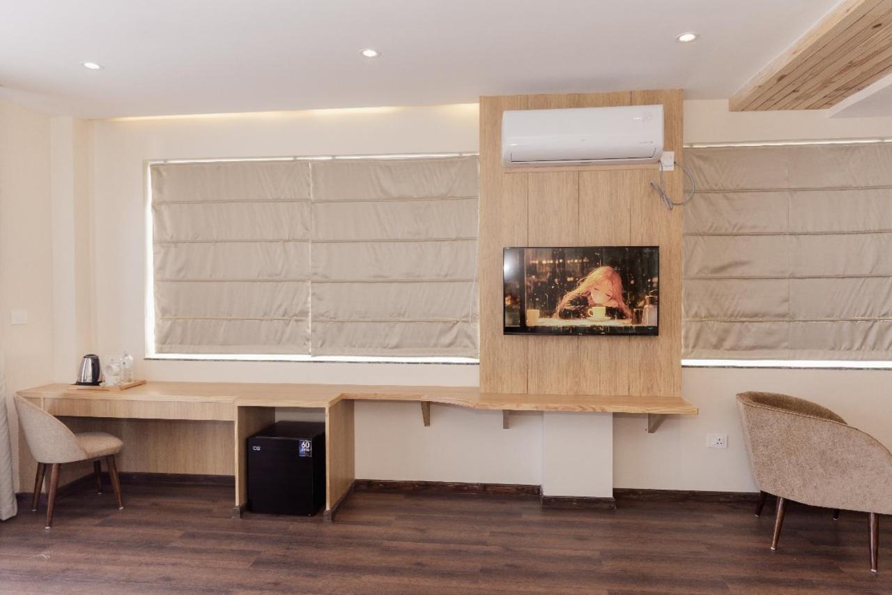 Hotel Chautari Pvt Ltd Nagarkot Exterior photo